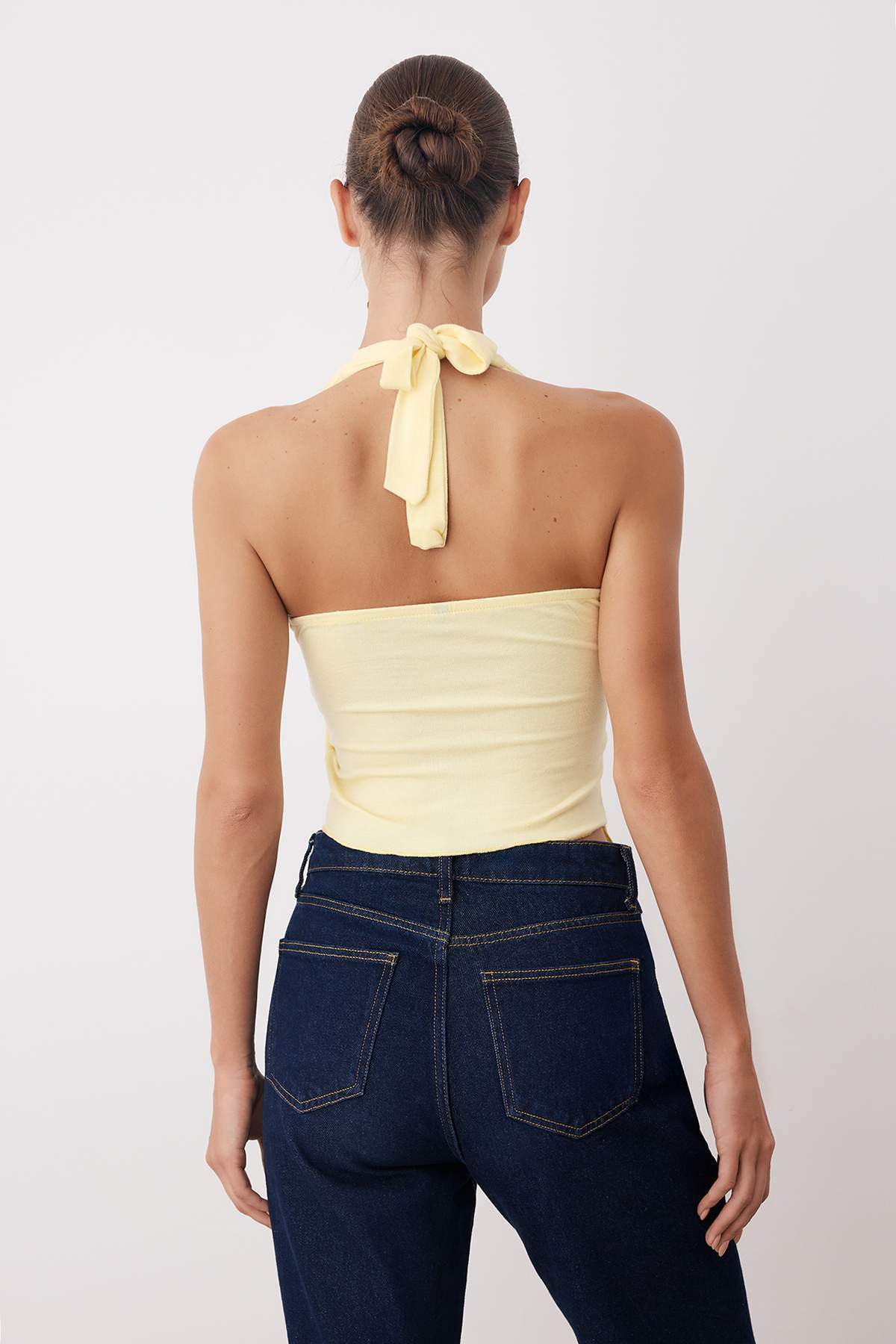 Trendyolmilla  Açık Sarı Kruvaze Yaka Aksesuar Detaylı Örme Party Bluz TPRSS25BZ00048 - Görsel 4