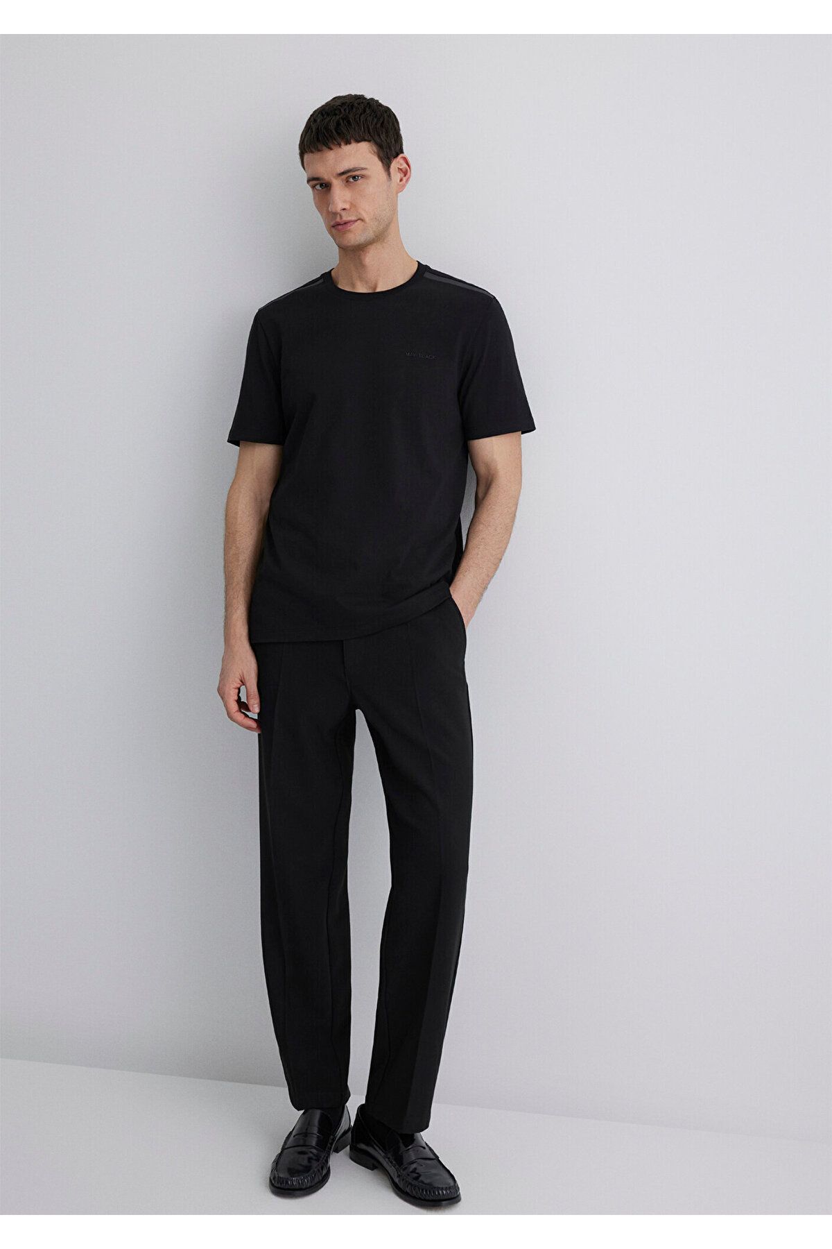 Mavi-Black Black T-Shirt Regular Fit 0612689-900 2