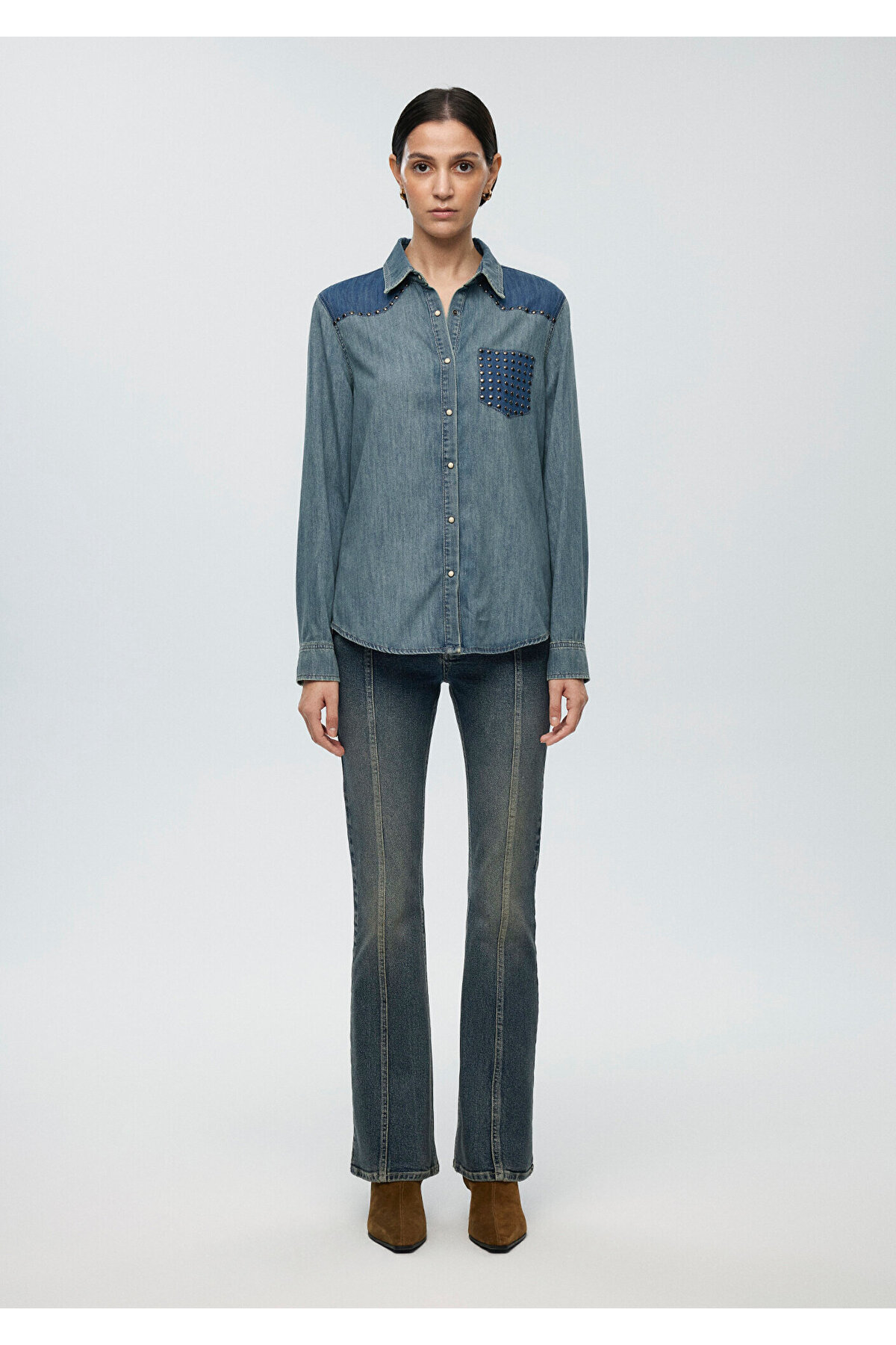 Janet Iconic Parçalı Indigo Mavisi  Jean Gömlek Fitted / Vücuda Oturan Kesim 1211045-89500 — آبی — تصویر 4 از 6