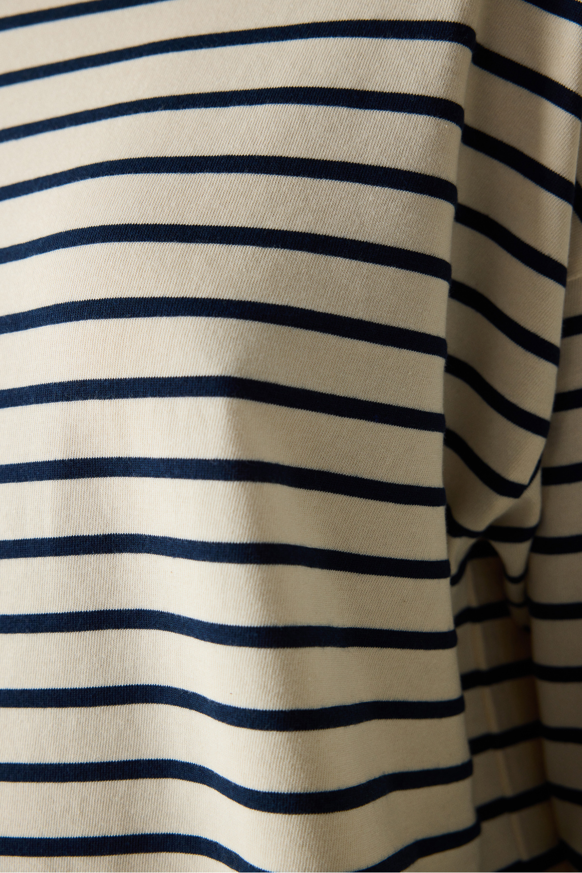 Penti-Weißes, marineblaues, gestreiftes Langarm-Top 5