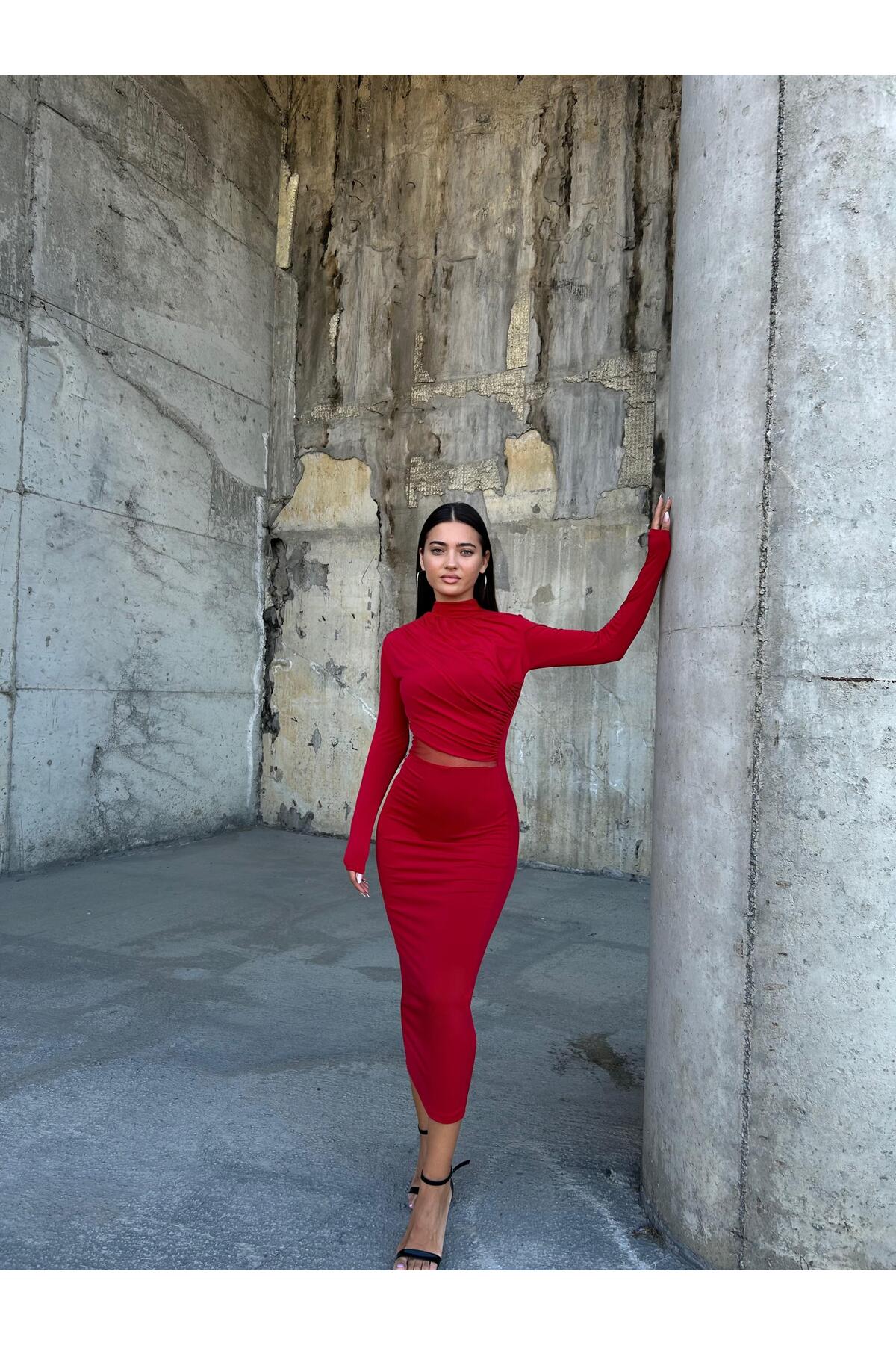 Modafeminen Flexibilní pískový tyl s nízkým střihem Detailní stojáček s dlouh...