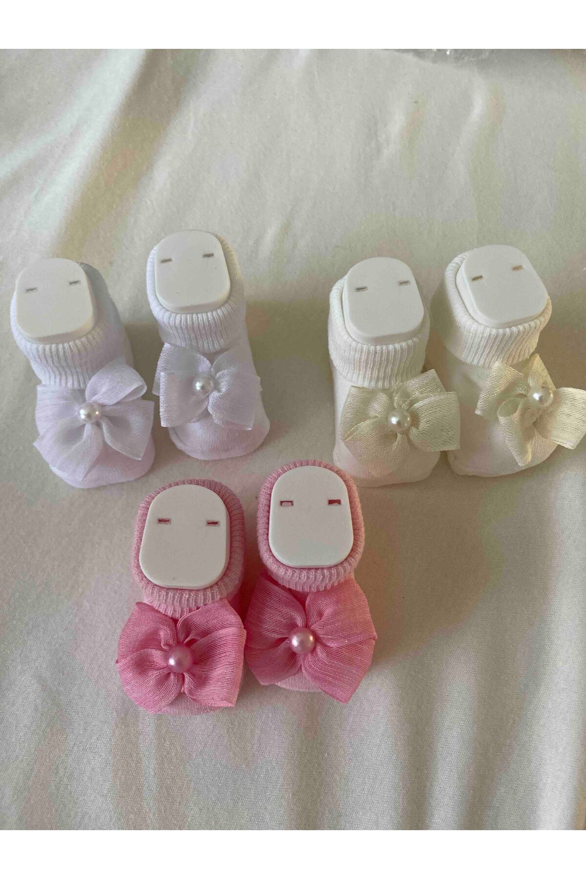 baby socks 3 Takım Fiyonklu 6 Adet Hatıra Mankenli Yenidoğan ve Bebek Çorabı fotoğrafı 2 (önizleme)