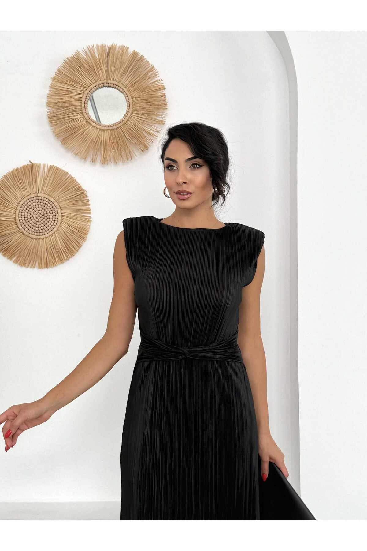 LAMİFUSTORE Bel Detaylı Piliseli DANIEL Elbise fotoğrafı 5 (önizleme)
