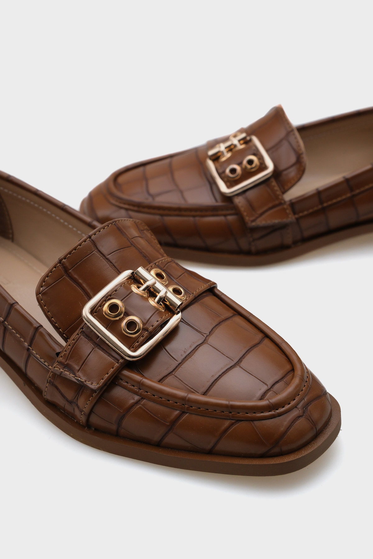 Capone Outfitters-Dámské mokasínové boty Carla s kovovou přezkou 3