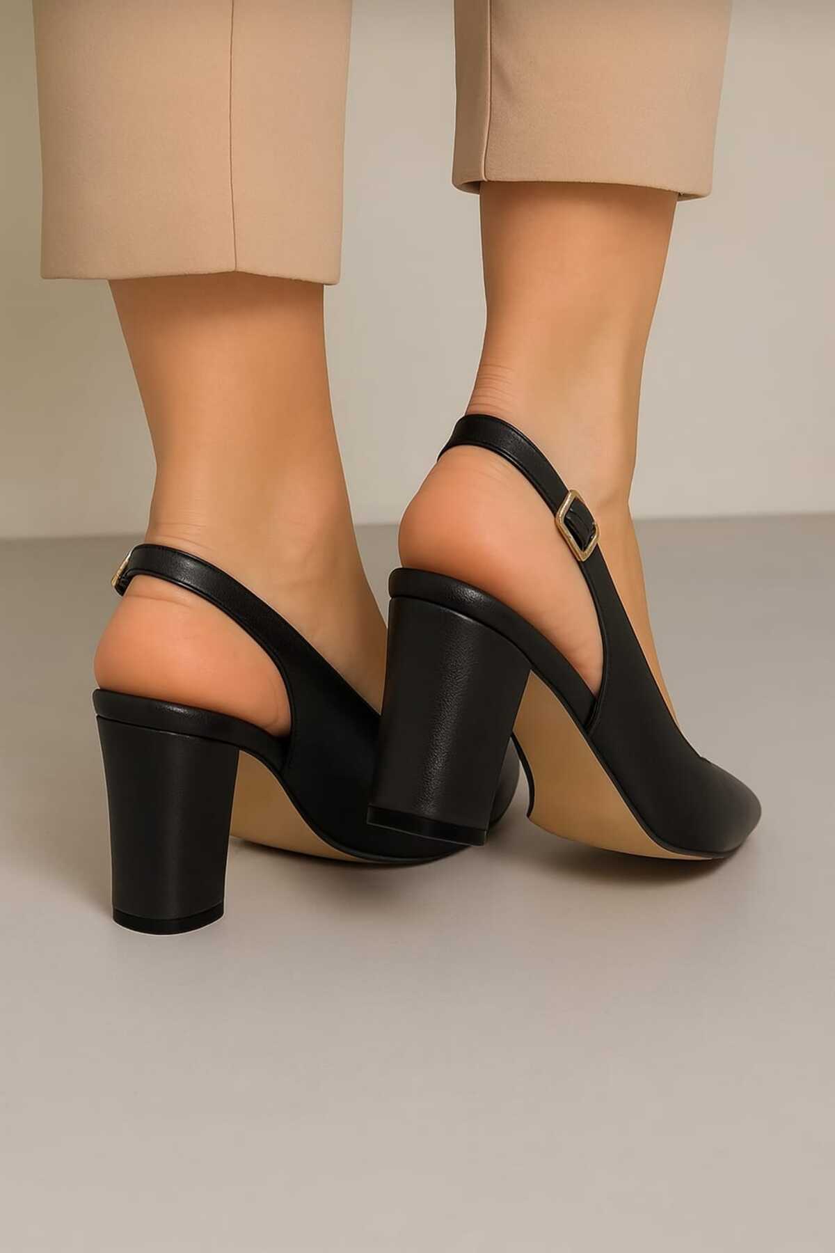 Venardi  Kadın Siyah Klasik Topuklu Ayakkabı - Görsel 4
