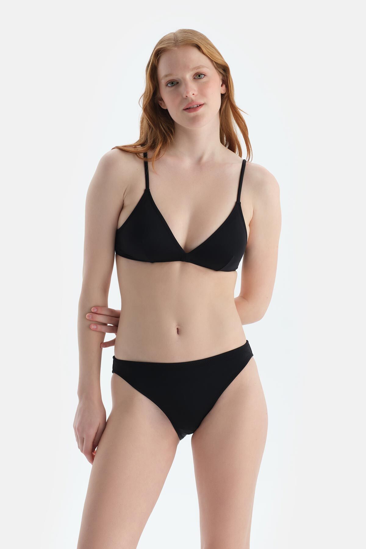Dagi Siyah Düşük Bel Bikini Alt