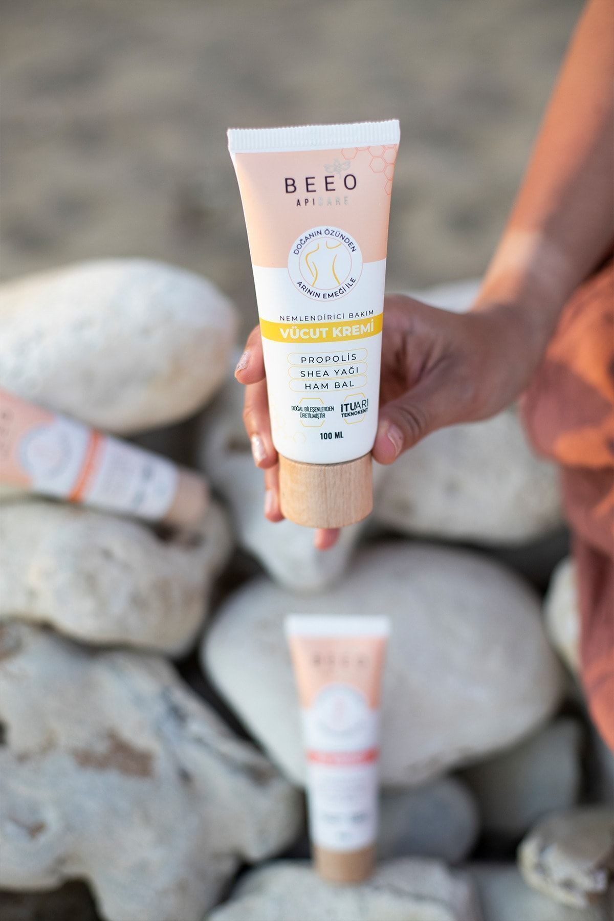 Nemlendirici Ballı Organik Vücut Kremi 100 Ml — BEEO152KVBL — تصویر 3 از 7
