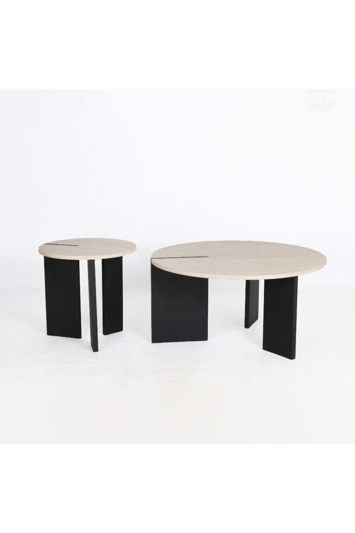 DEC13-Round coffee table with a luxurious wooden design 2