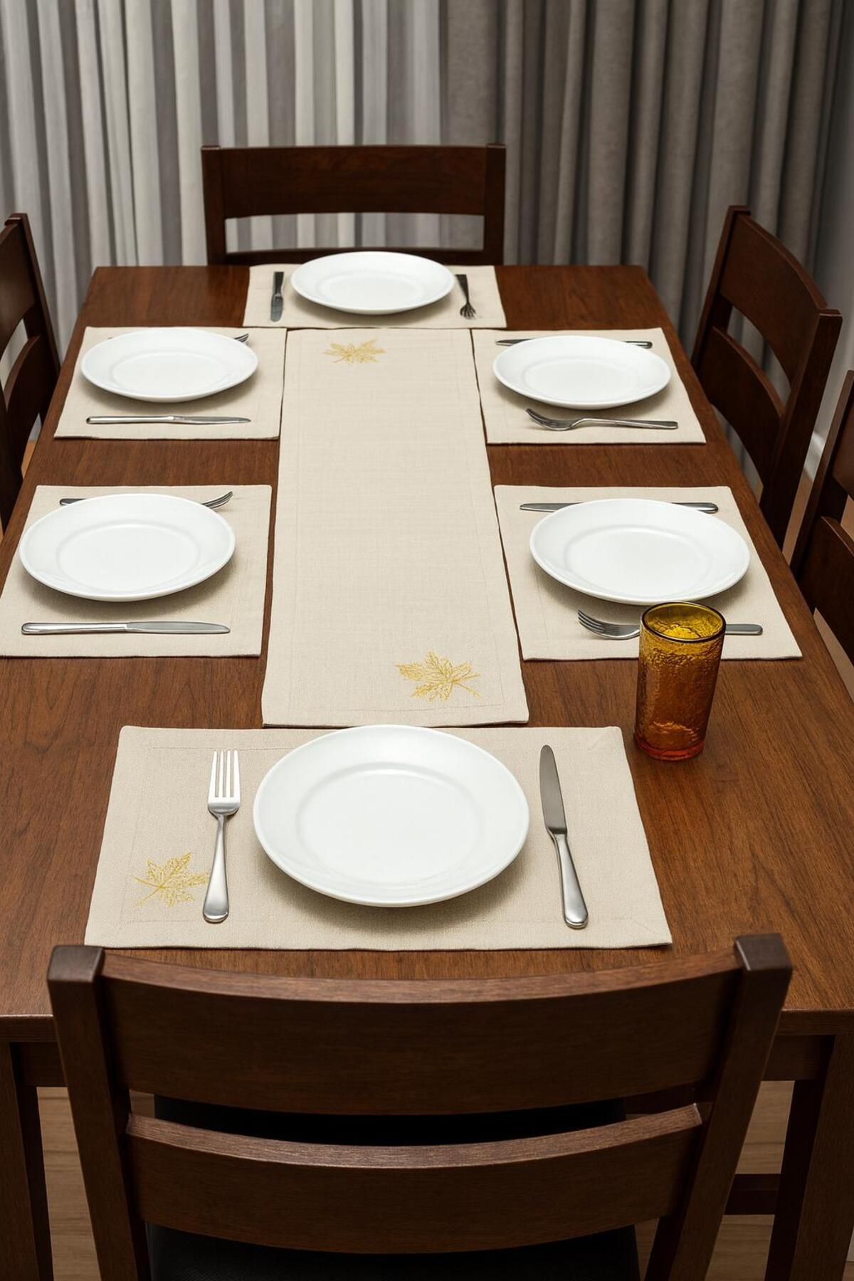 S&R-Dowry Runner and 6 American Service Napkin Sets Embroidered 1
