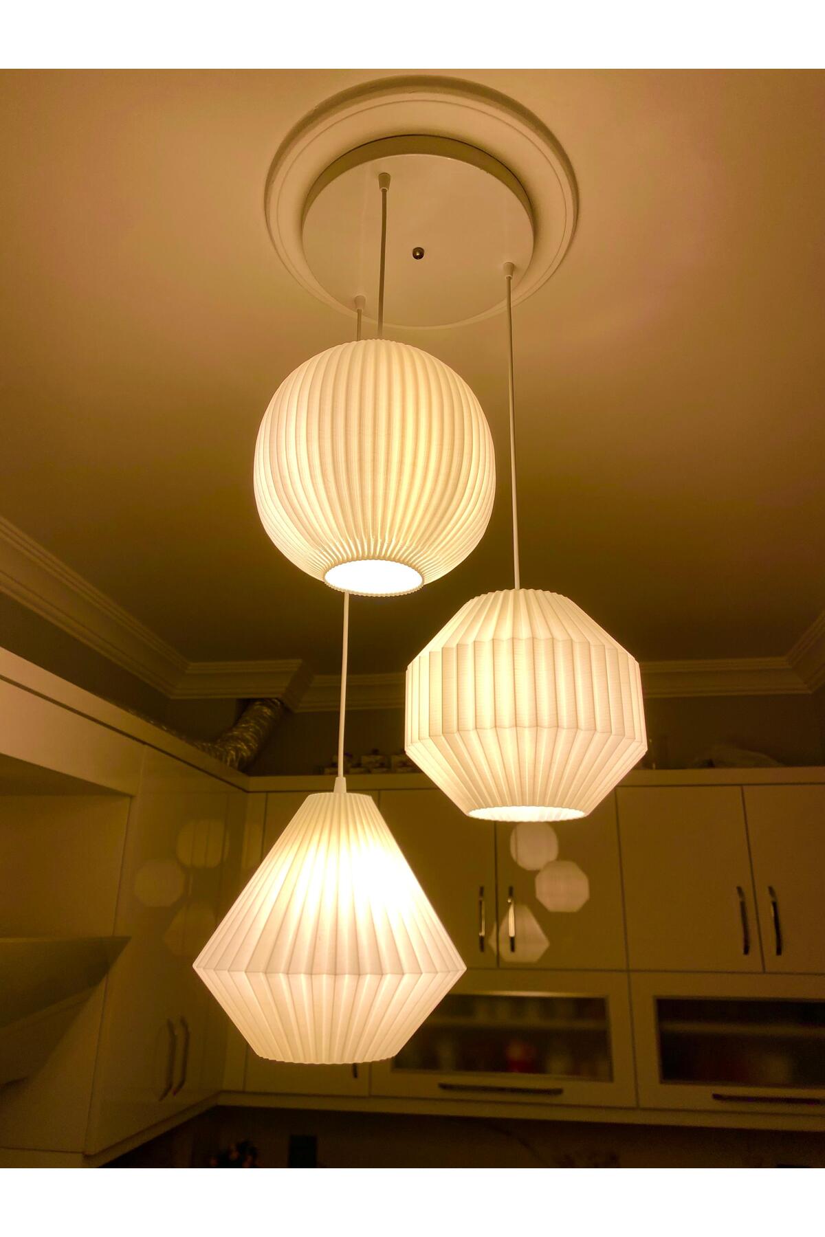 “Zen Trio 3’lü Avize – Bohem ve Modern Dekoratif Sarkıt Aydınlatma (Salon, Mutfak, Yatak Odası)”
