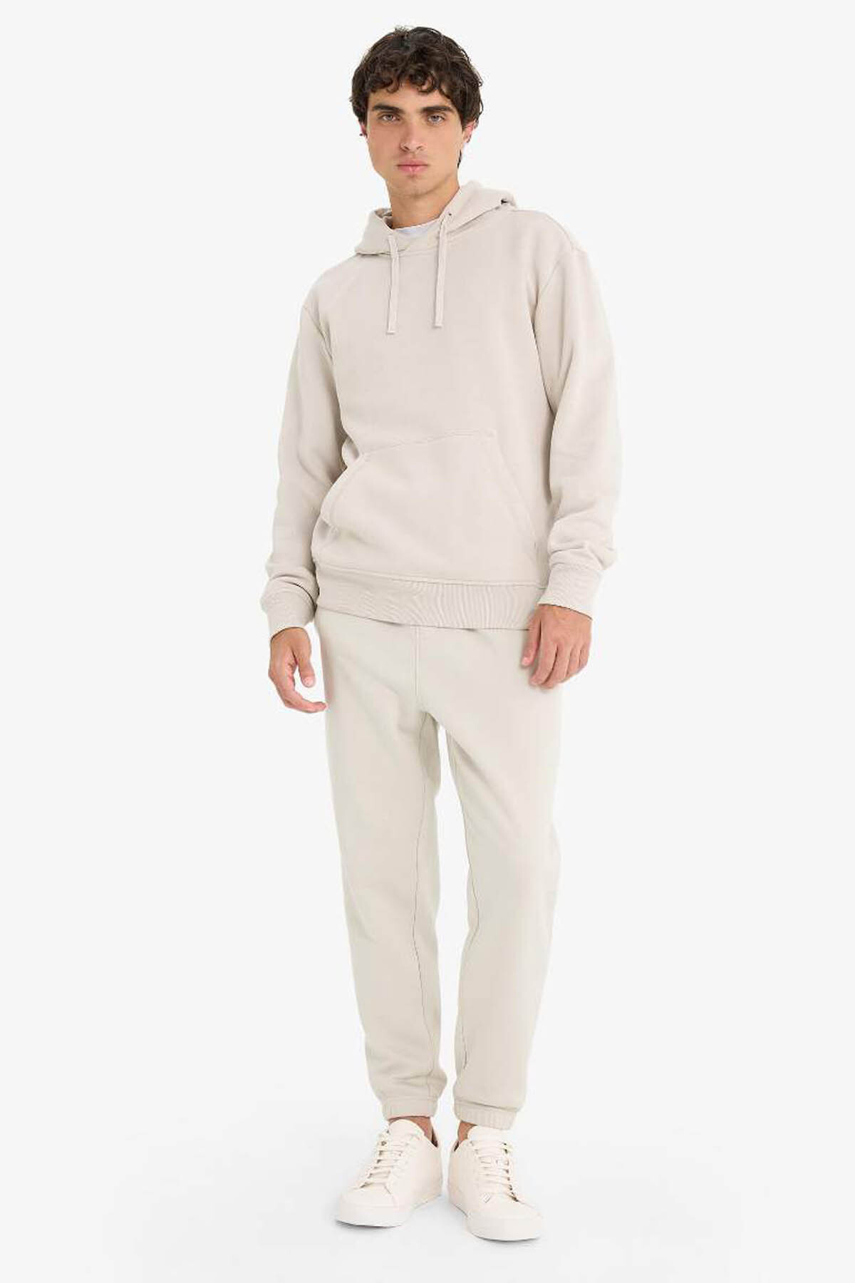 DeFacto Regular Fit Bağcıklı Bel Jogger Basic Eşofman Altı E6326AX25AU görsel 4