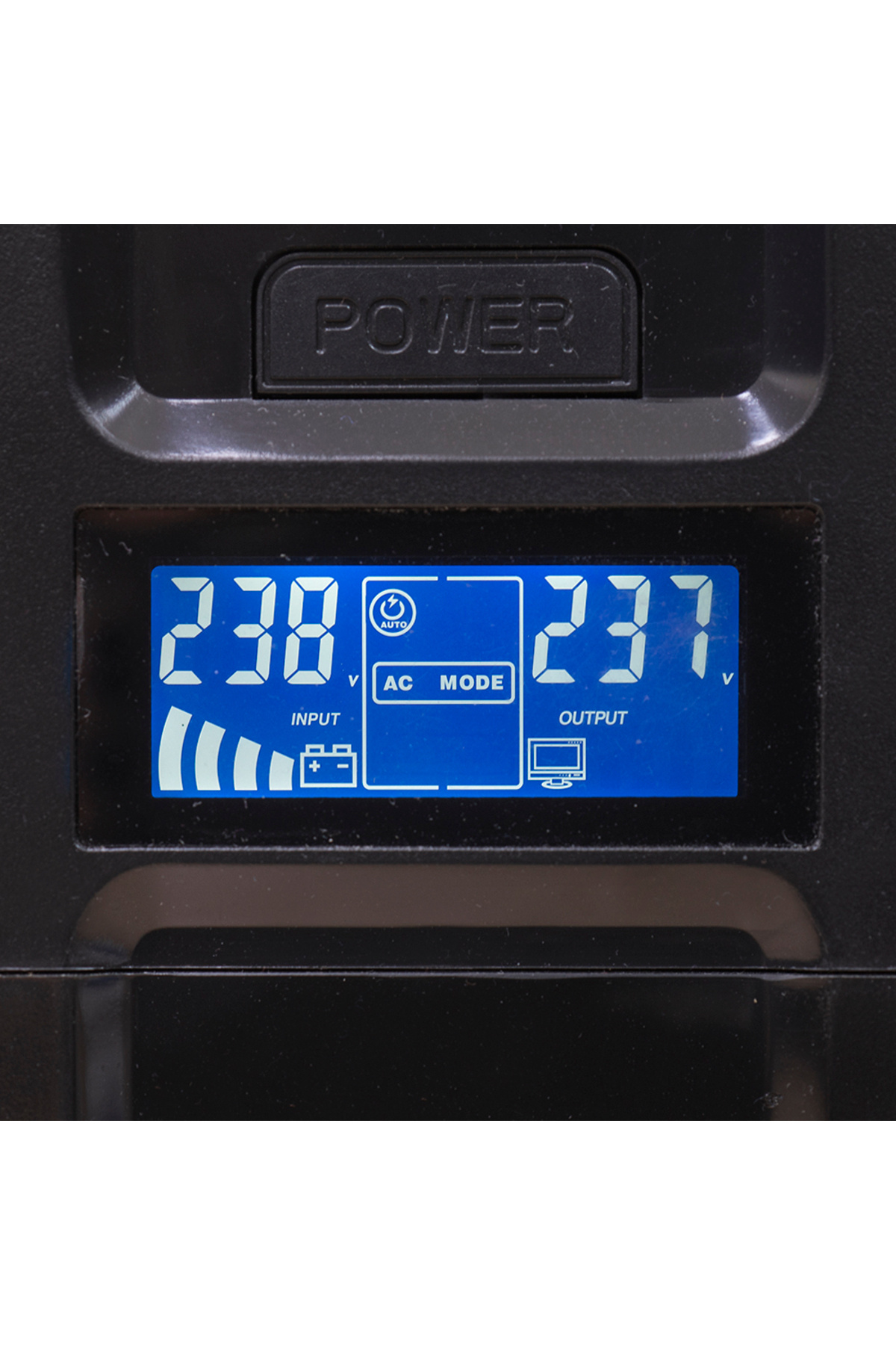 SilverCloud-UPS SafePC 650AVR power 360W LCD screen PC monitoring software 3