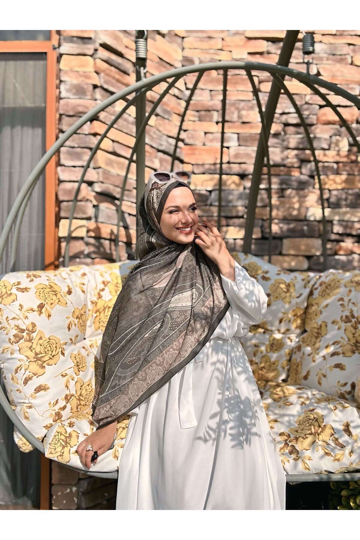 MODA-Vela Pattern Soft Shawl - Khaki 1