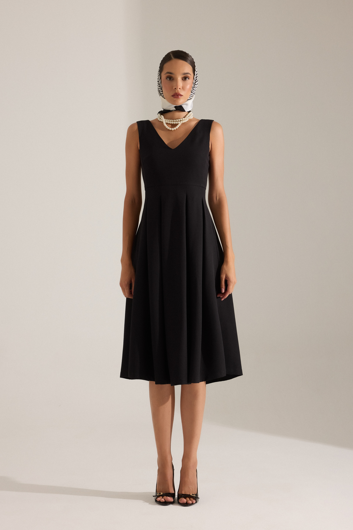CHARLOTTE BLACK DRESS