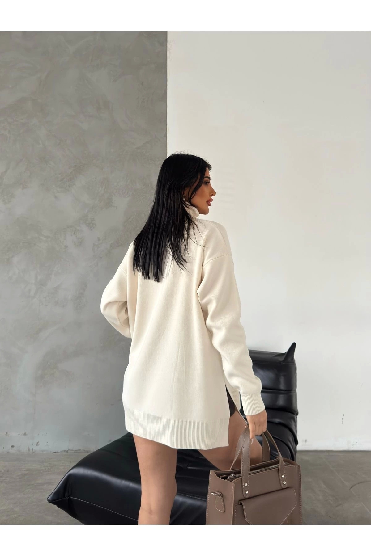 URİS  Kadın Ekru Oversize Ayıcıklı Oversize Balıkçı Yaka Triko Kazak - Görsel 2