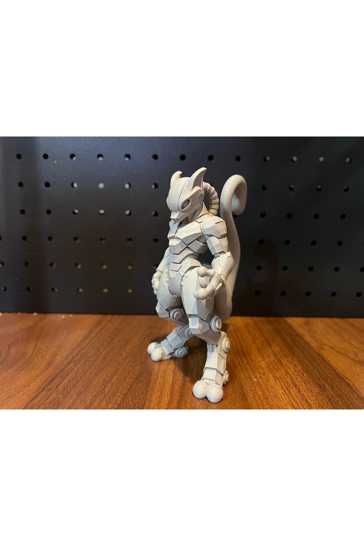 تمثال ميكا بوكيمون ميوتو - شخصية ديكور مستقبلية مطبوعة ثلاثية الأبعاد