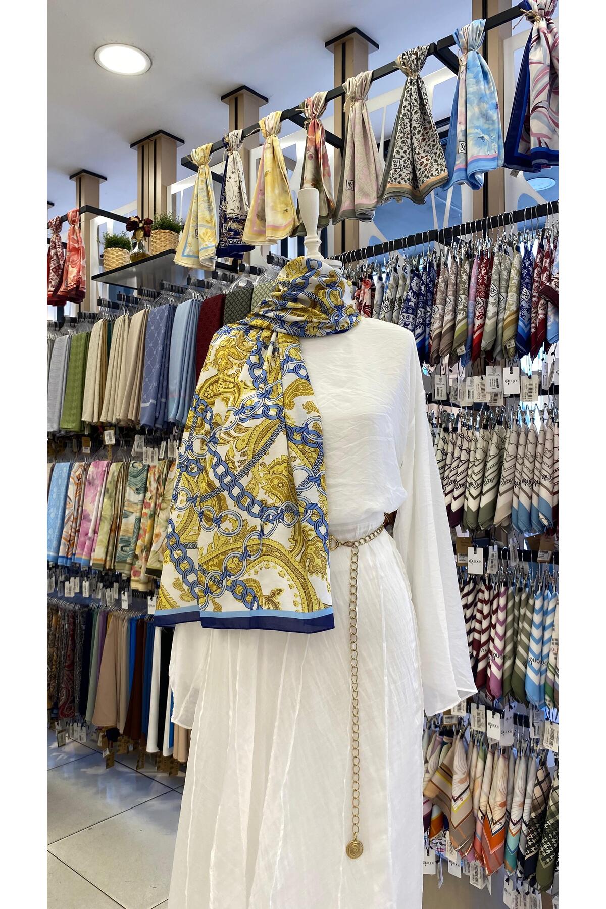 Ethnic Chain Patterned Shawl