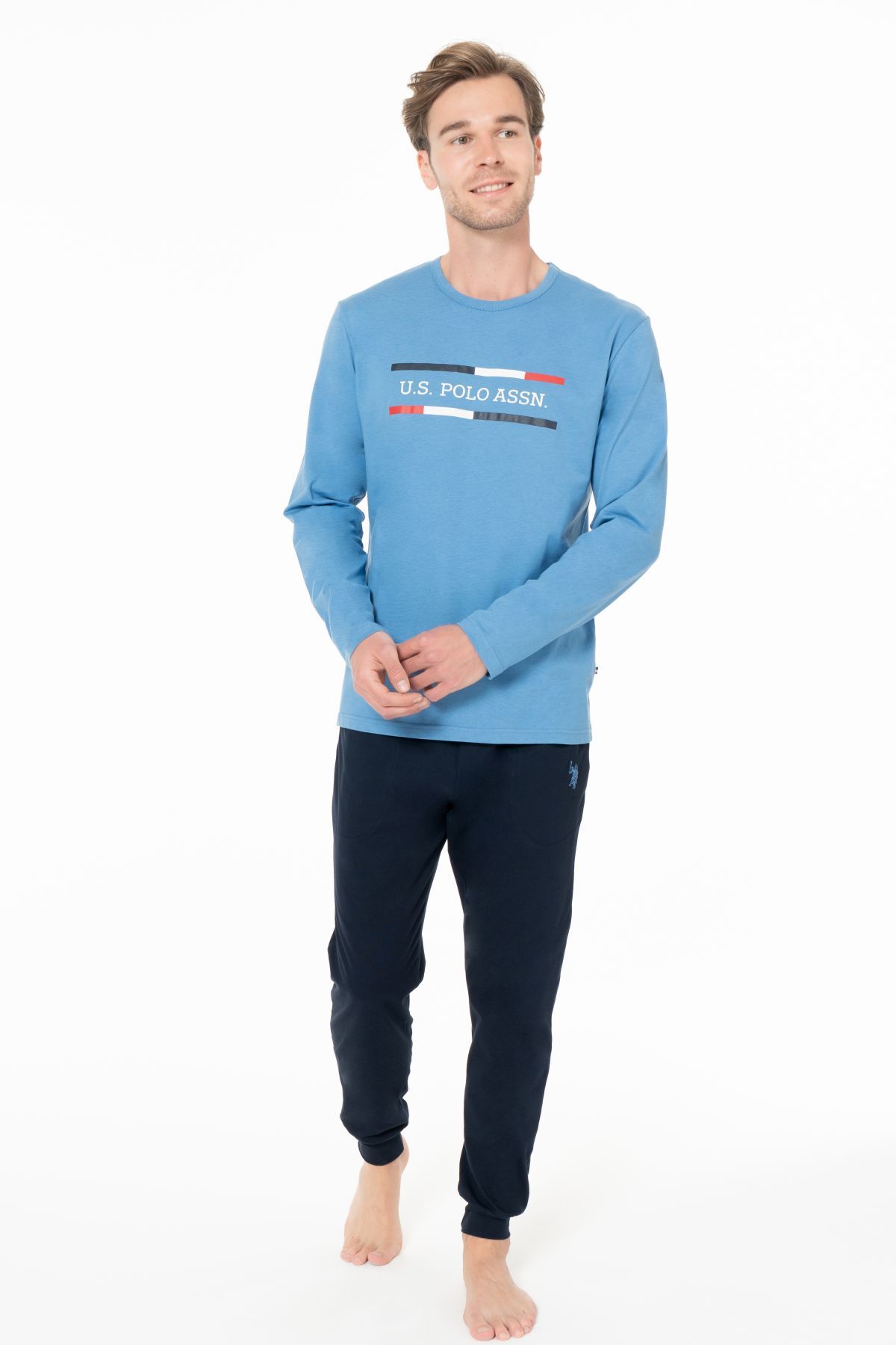 یو اس پولو ست لباس خواب مردانه آستین بلند یقه گرد با سرآستین‌های نواری، برند U.S. Polo Assn. 18951 - آبی