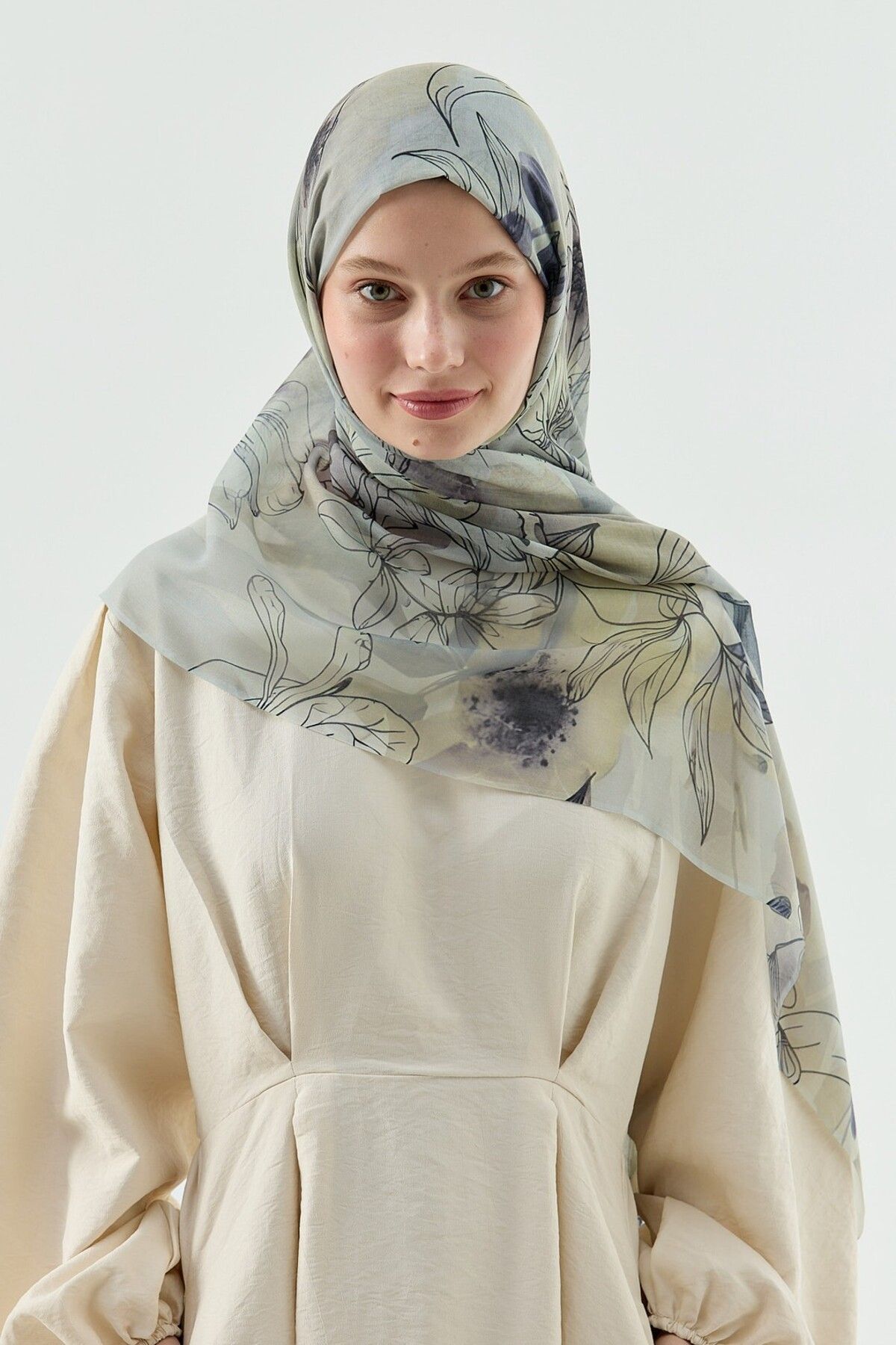 Modakaşmir-Lily Pattern Moon Shawl 1