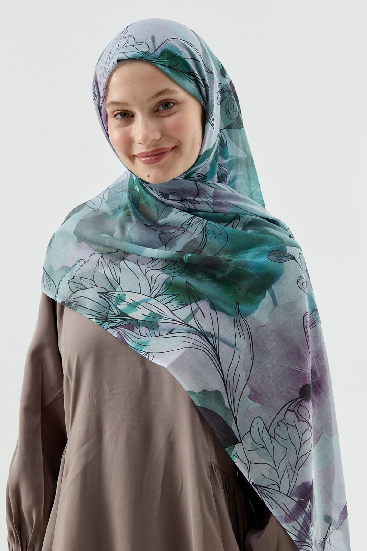 Modakaşmir-Lily Pattern Moon Shawl 3