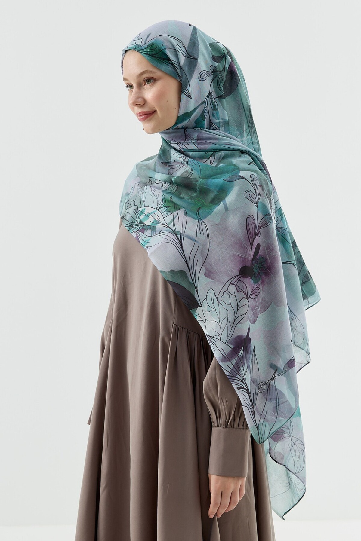 Modakaşmir-Lily Pattern Moon Shawl 1