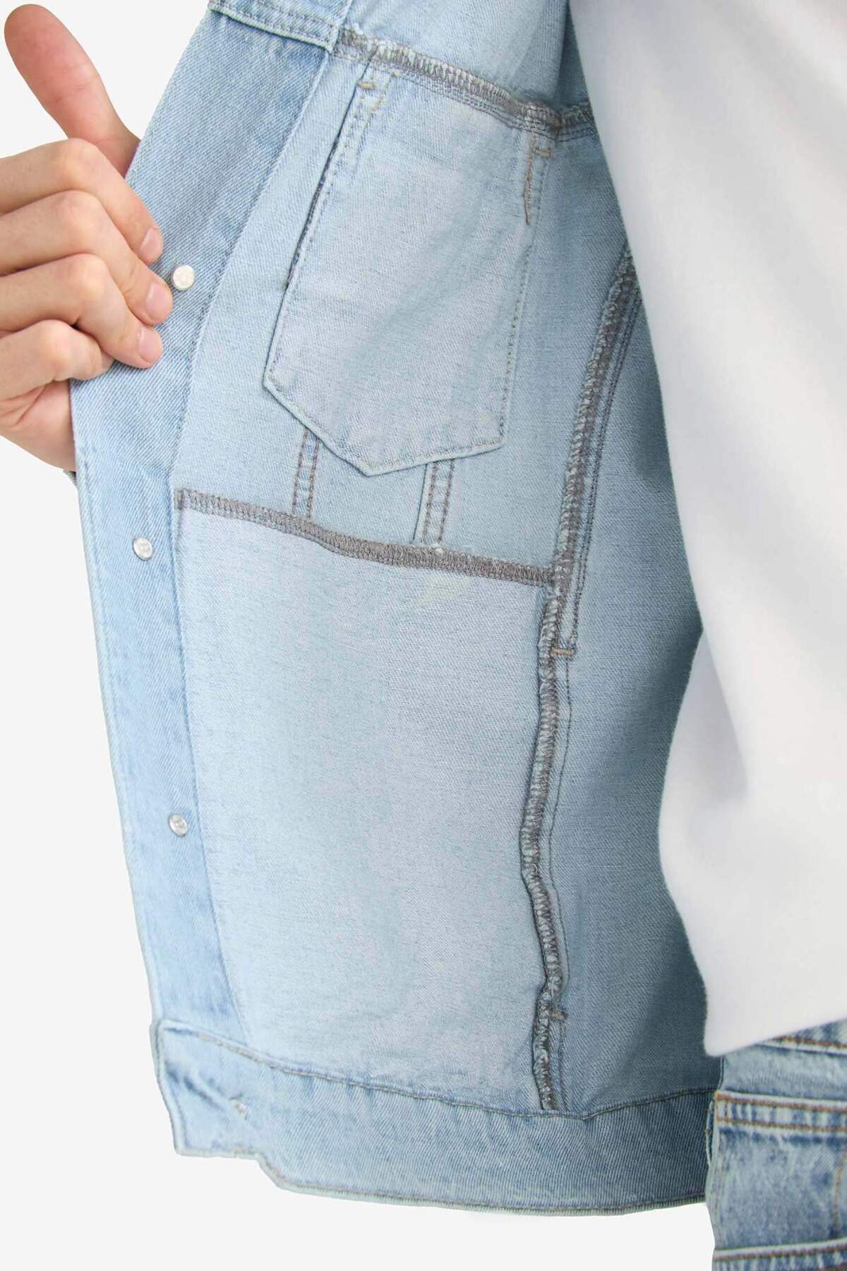 DeFacto-Regular Fit Buttoned Jean Jacket F4741Ax25Au 7