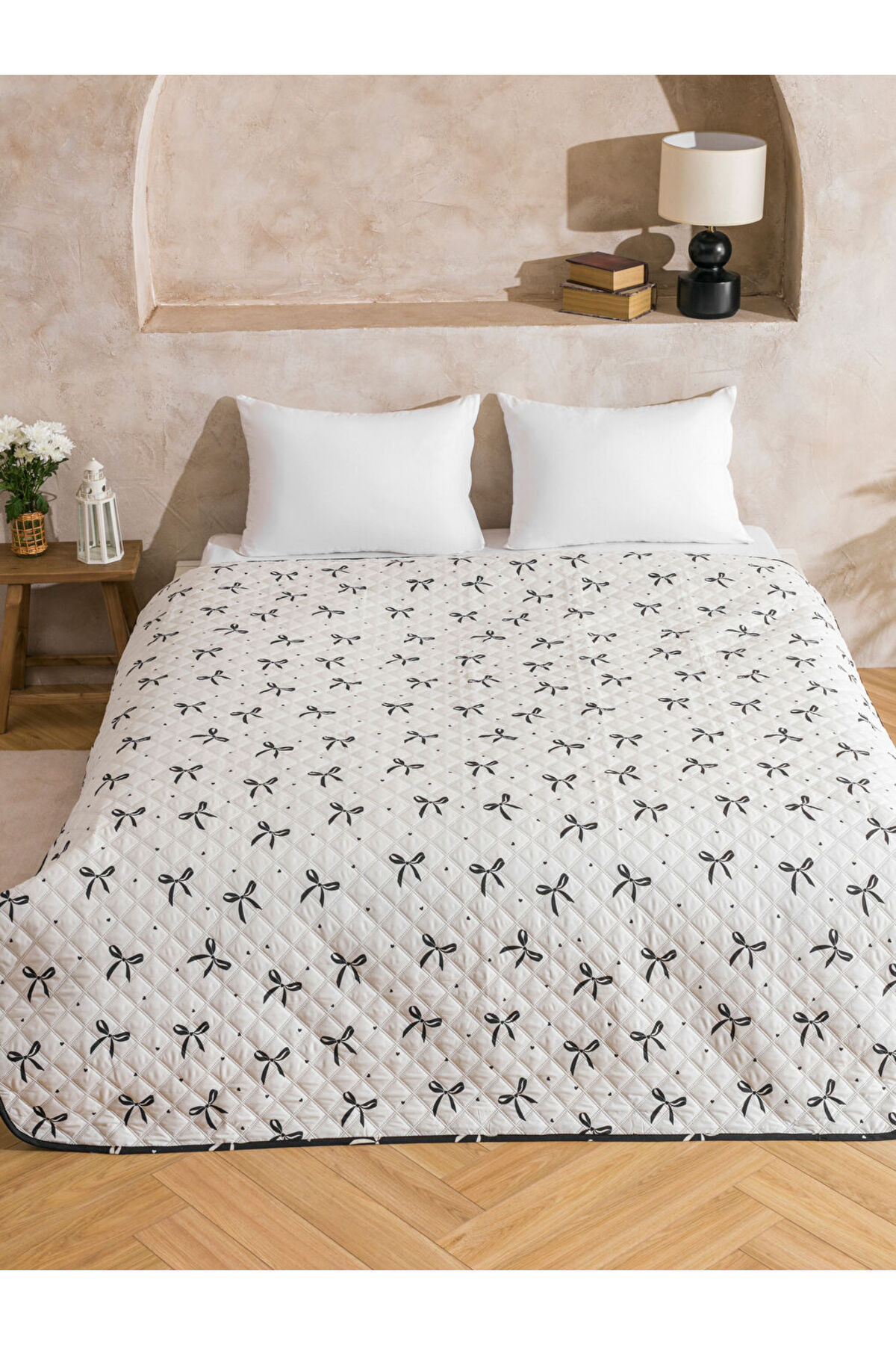 LC Waikiki-Sparkling Selections from Shining Store |   Bow Patterned Double Bedspread 200X220 cm 3