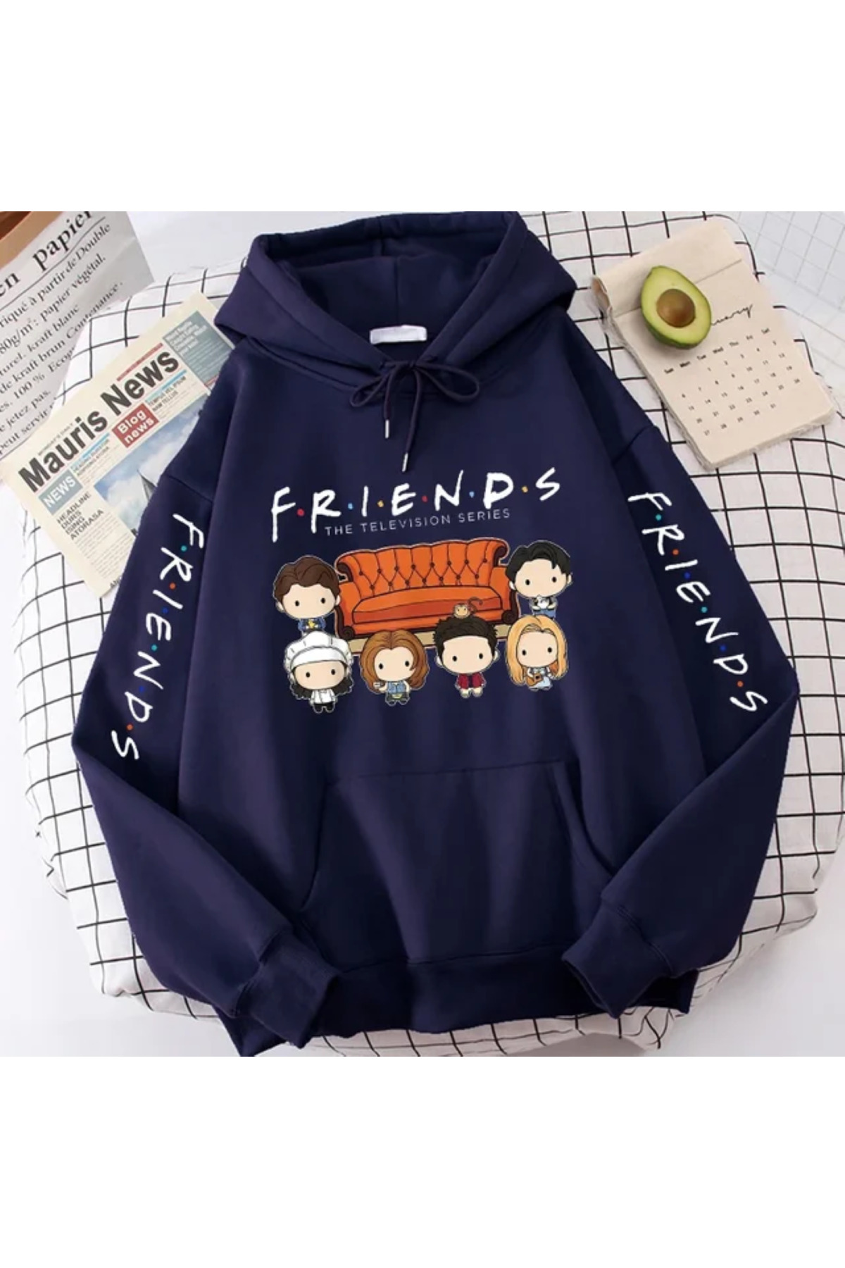 هودي نسائي بطباعة حروف مضحكة