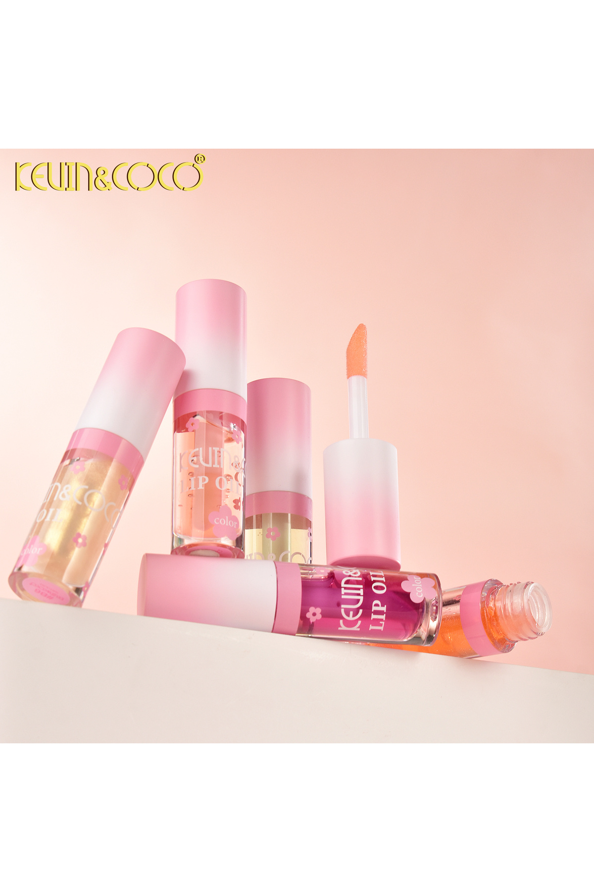 kevin coco-Box of 4 lip balms with a nourishing formula and a glossy touch that gives your lips moisture, shine, and distinctive flavors 4