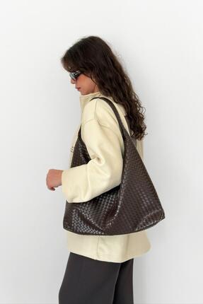 Yuka Atelier Örgü Dokulu Laura Salaş Görünümlü ve Geniş Hacimli Suni Deri Kad...