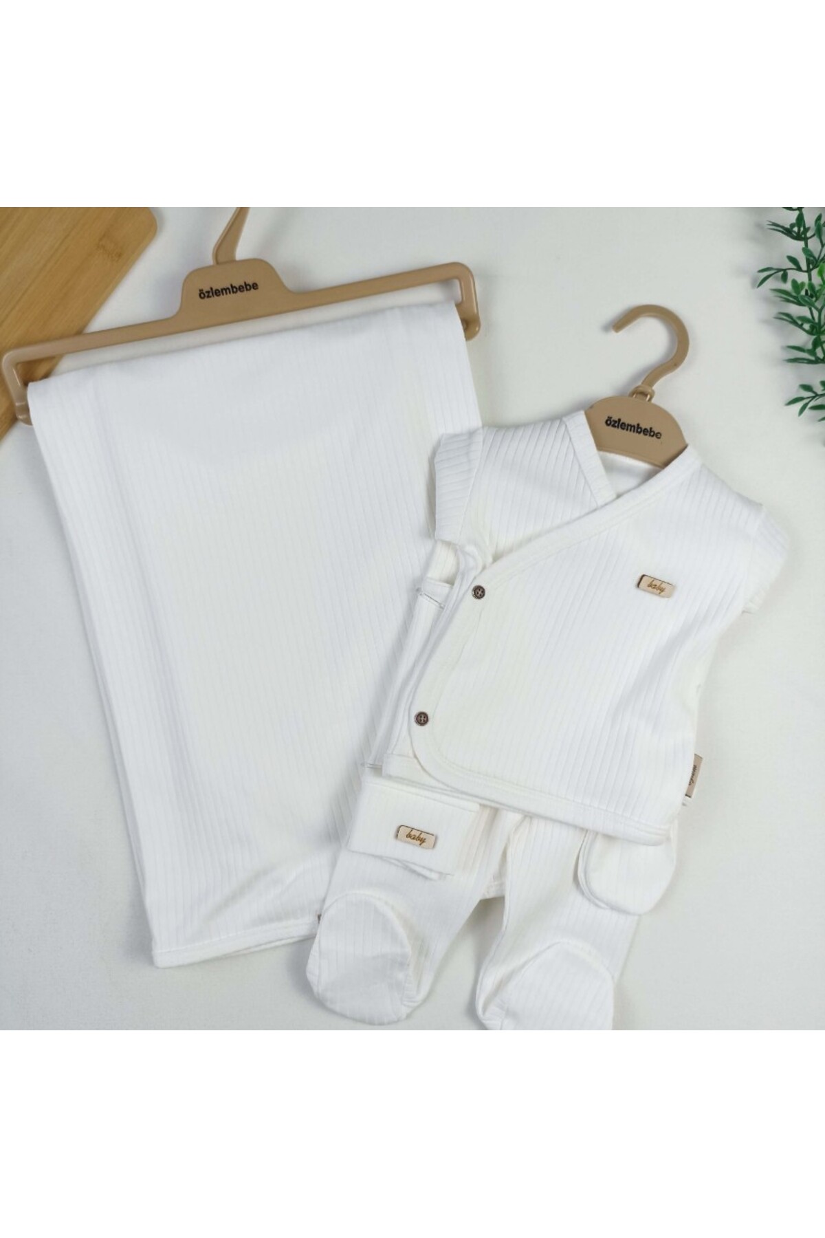 BYS BABY FASHION % 100 Organik Pamuklu Raporlu Kumaş 7'li Yenidoğan Kız - Erkek Bebek Hastane Çıkış Seti fotoğrafı 2 (önizleme)