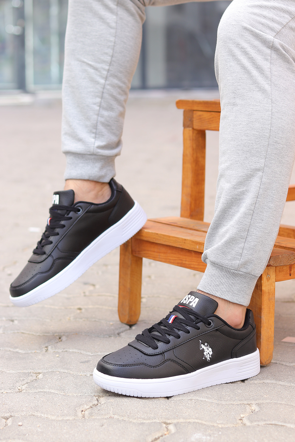 یو اس پولو کفش ورزشی مردانه کاستر کامفورت مدل چرم مصنوعی، مشکی