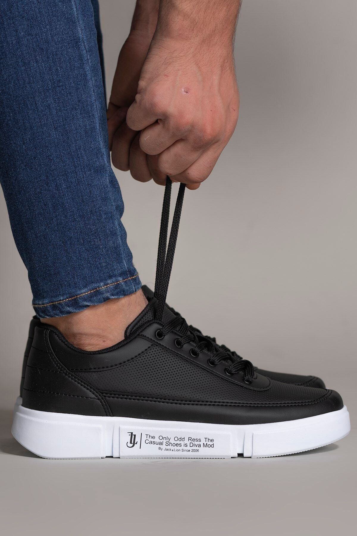 Siyah Beyaz Erkek Sneaker 0012x20