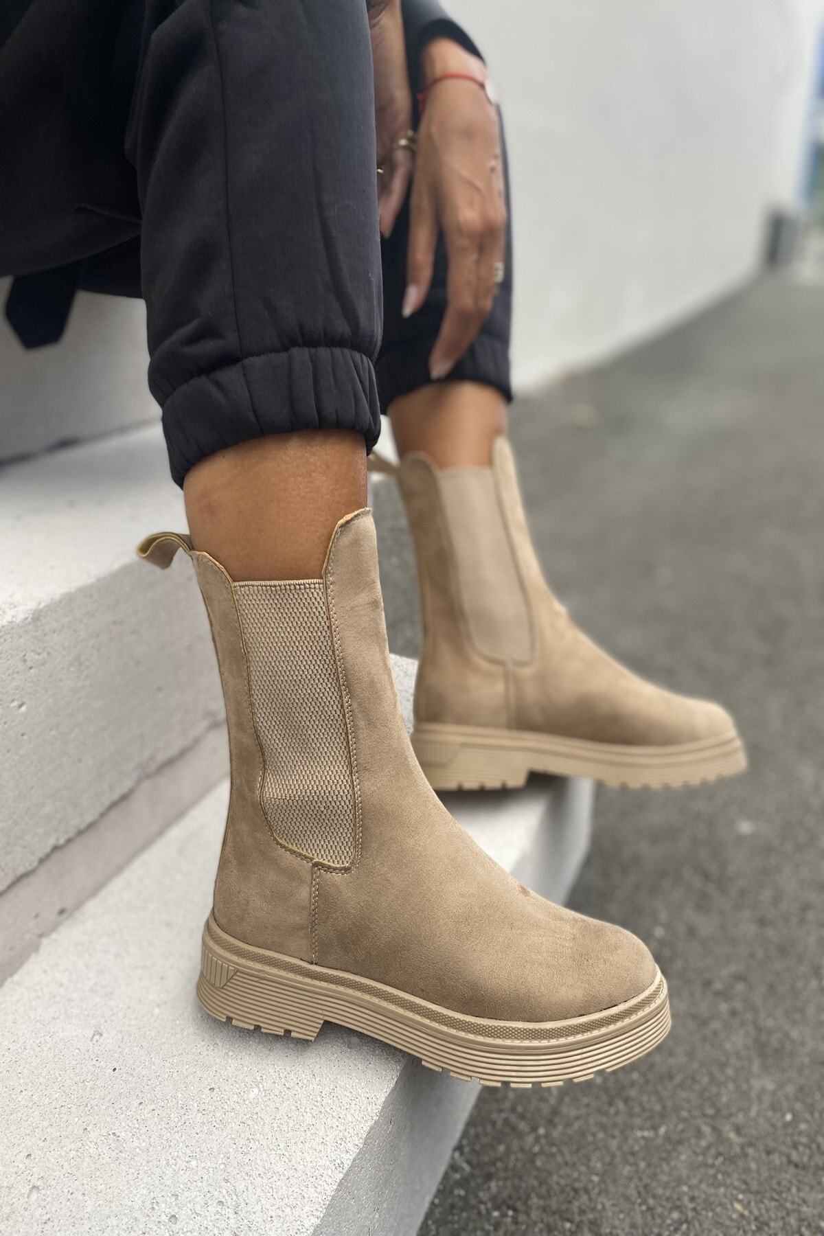 İnan Ayakkabı Жіночі черевики з деталями