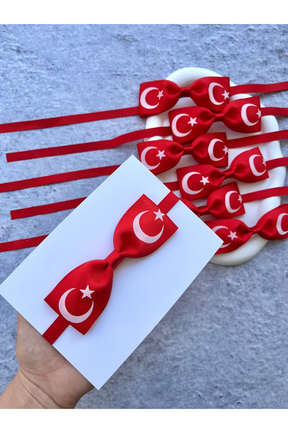 Toka Sepetim Bayrak Desenli 29 Ekim Erkek Çocuk Papyonu 1 Adet