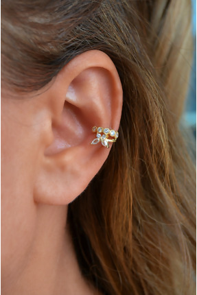 Sacce Scarves&Accessories Kelebekli Sıkıştırmalı Kıkırdak Küpesi Taşlı Earcuff