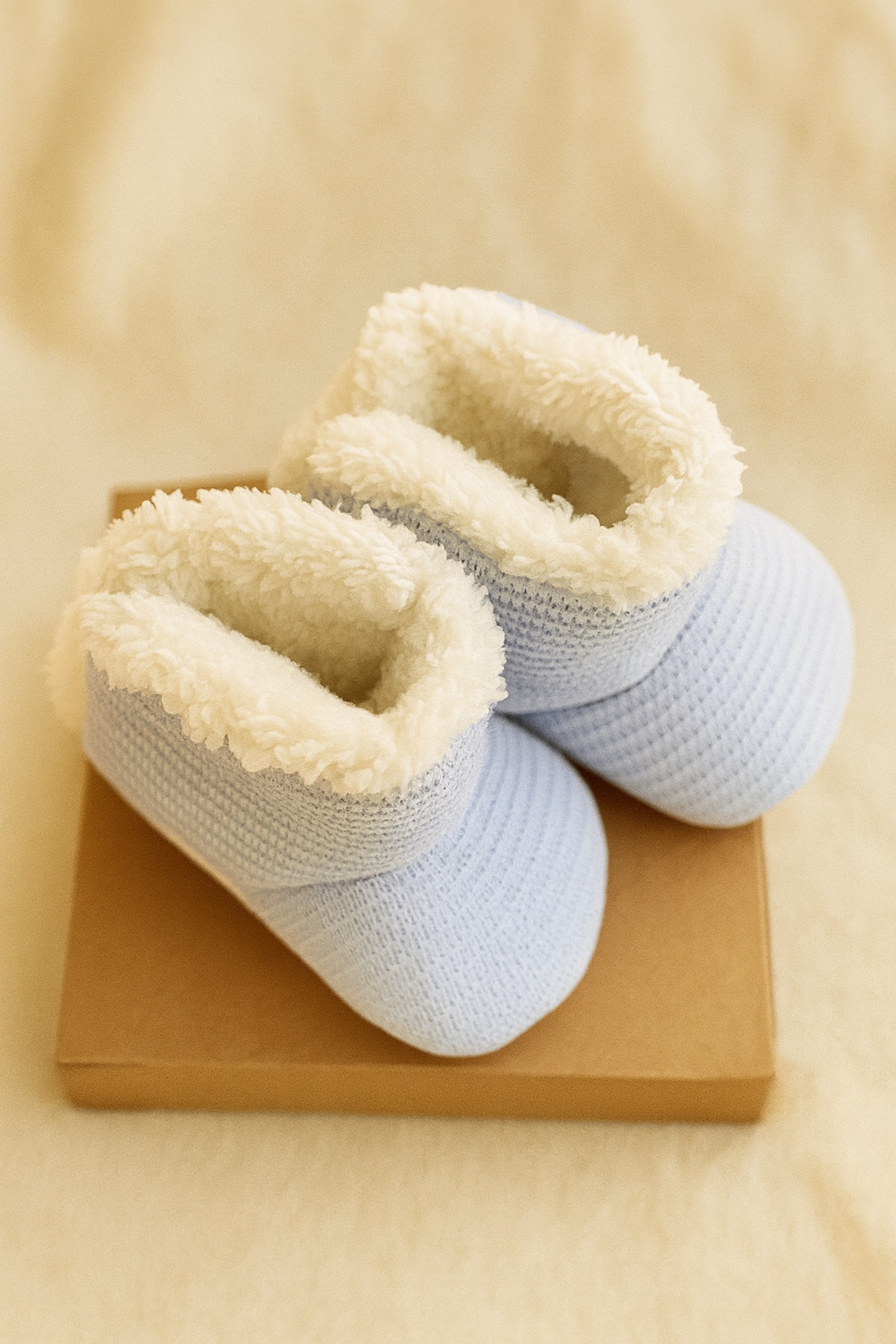 eradkids Premıum Örme Peluş Bebek Tüylü Kaymaz Taban Patik 0-9 Ay Panduf / Ev Botu fotoğrafı 2 (önizleme)