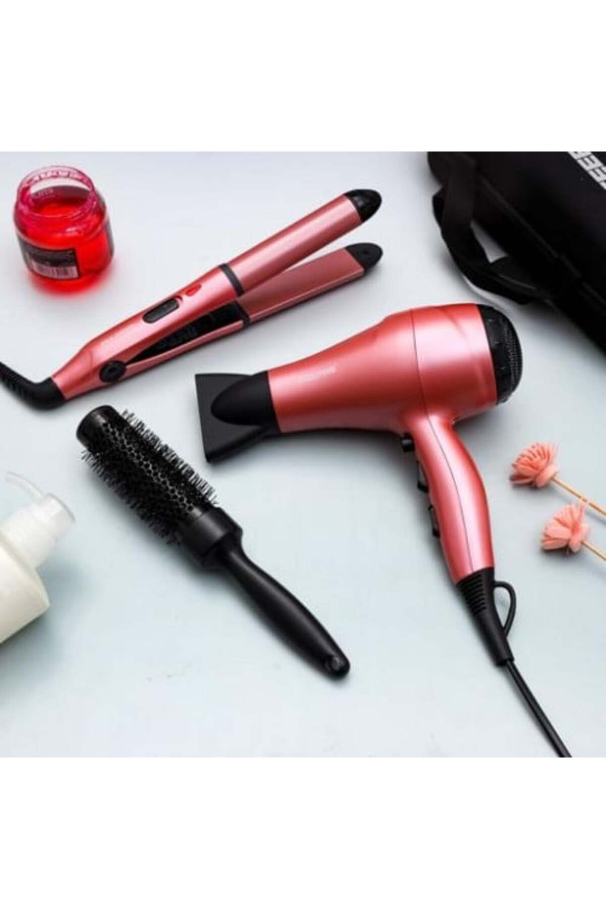 مجموعة تصفيف الشعر 4 في 1 باللون الوردي - مجفف شعر...