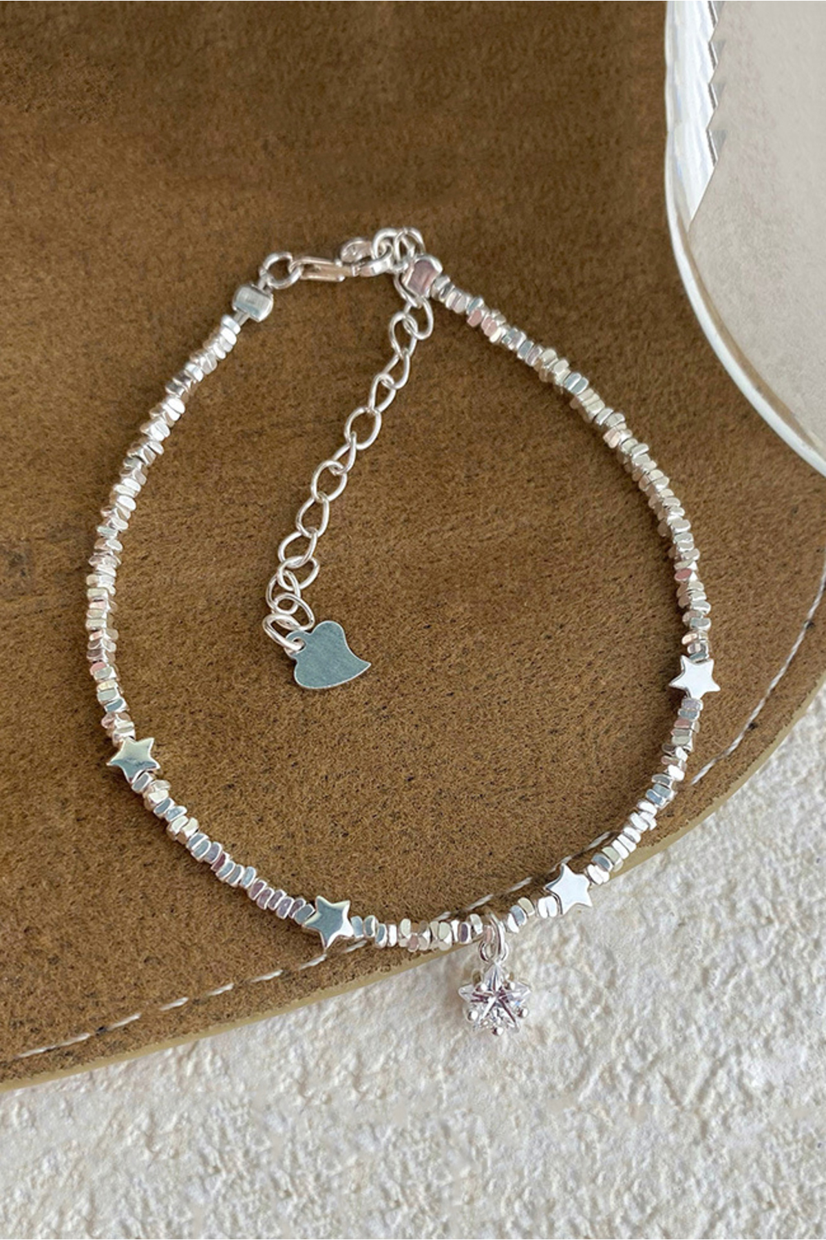 The Collection Minimal Tasarım Yıldız ve Kar Tanesi Figürlü Bileklik Pinterest Parlak Taş Princess Bileklik görsel 5