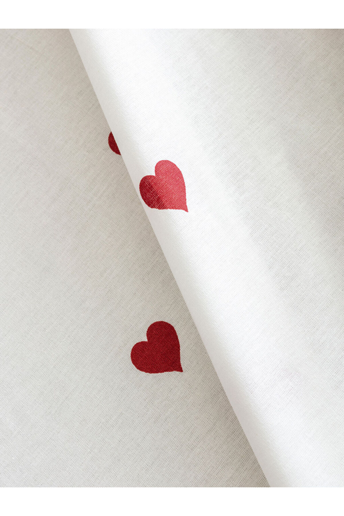 LC Waikiki-Sparkling Selections from Shining Store |   Heart Printed Single Fitted Sheet 4