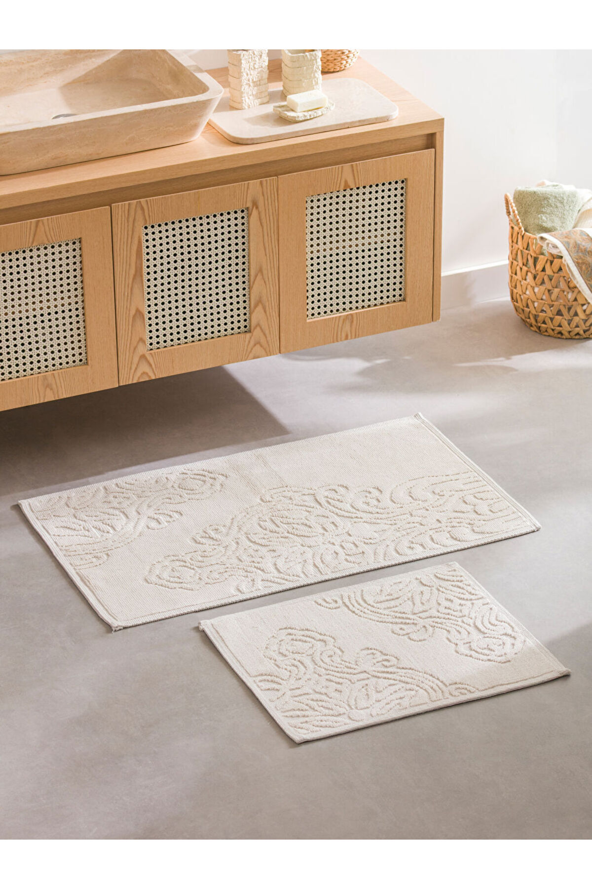 LC Waikiki-Create Your Style from Uzg Store |   Patterned Bath Mat Set of 2 1
