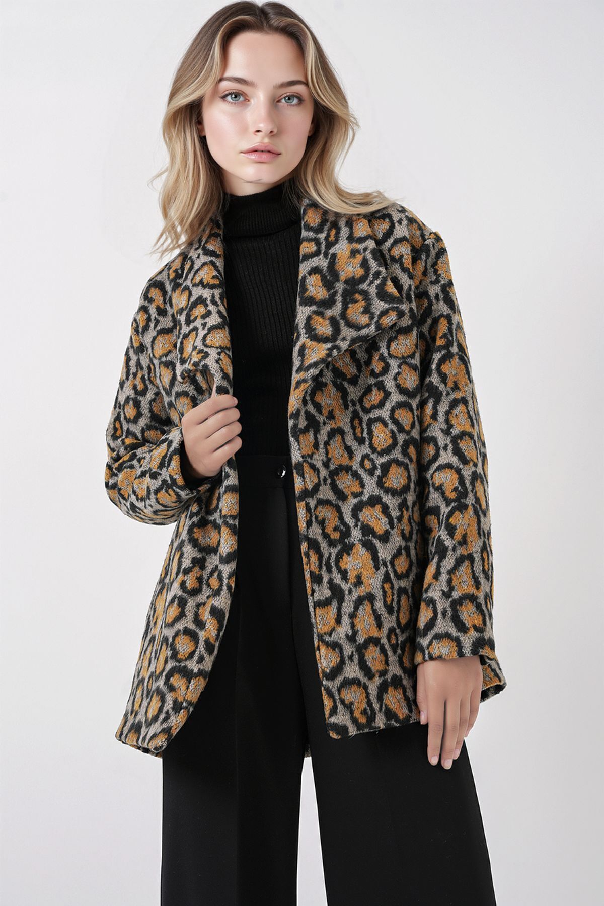 Hiccup-Bdart Plus Size Shawl Collar Leopard Print Jacket 3
