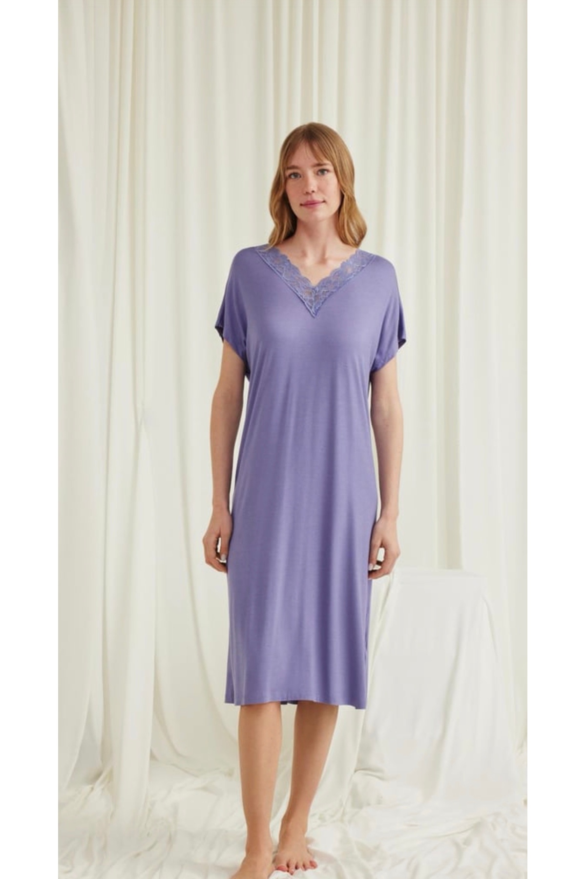 NightLove Monamise Yakası Dantelli Kısa Kollu Gecelik 18561