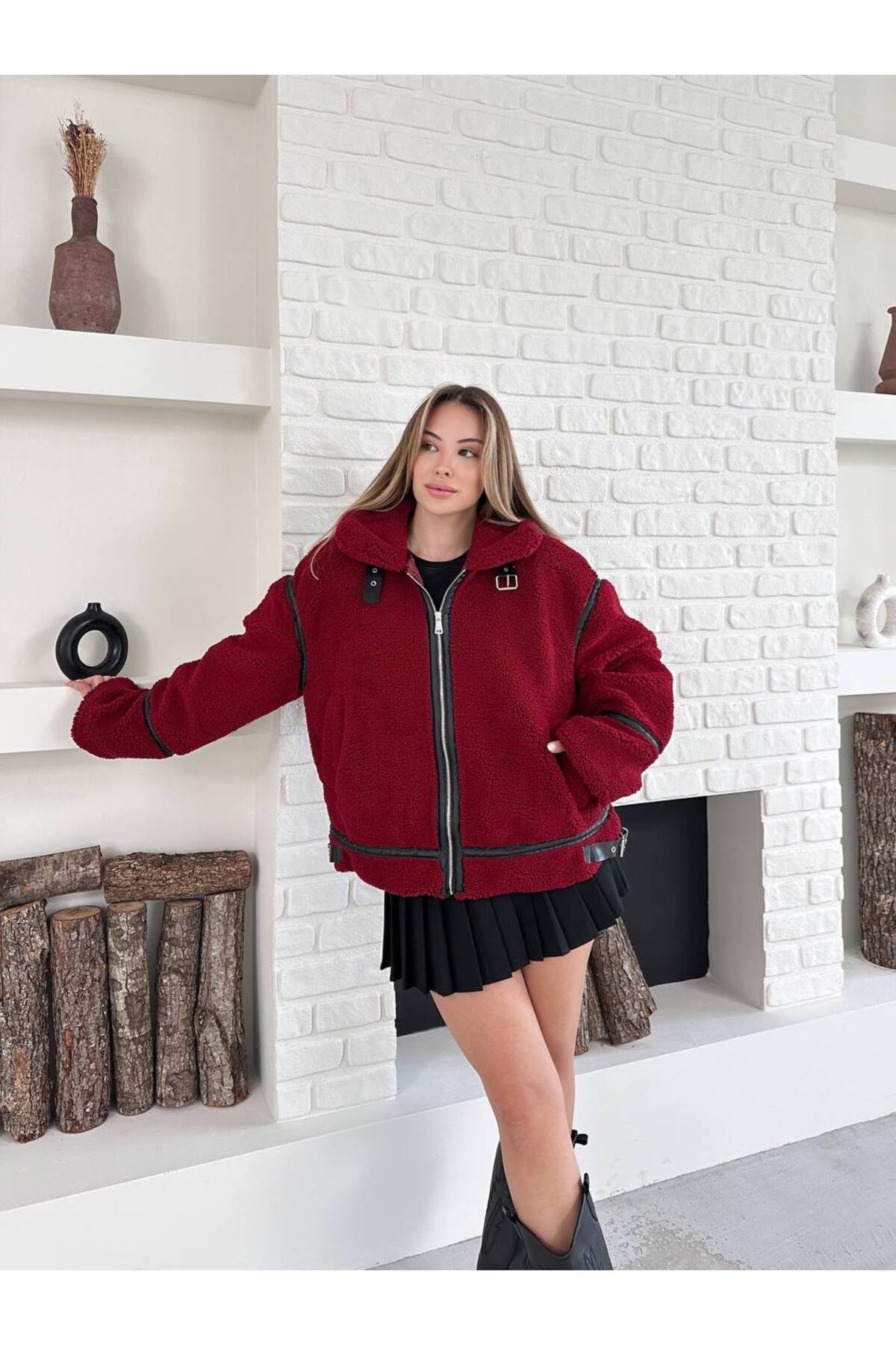 Kadın Biyeli Oversize Peluş Mont - Sıcak ve Şık - Görsel 3