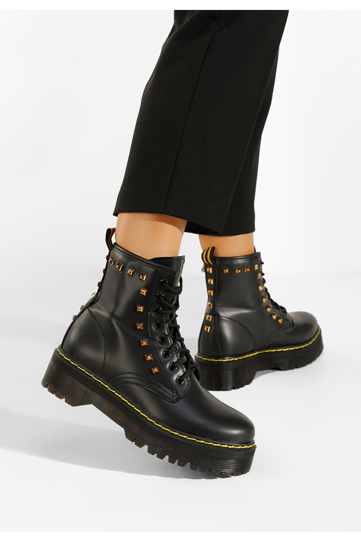 B T Shoes černé dámské workery Donana