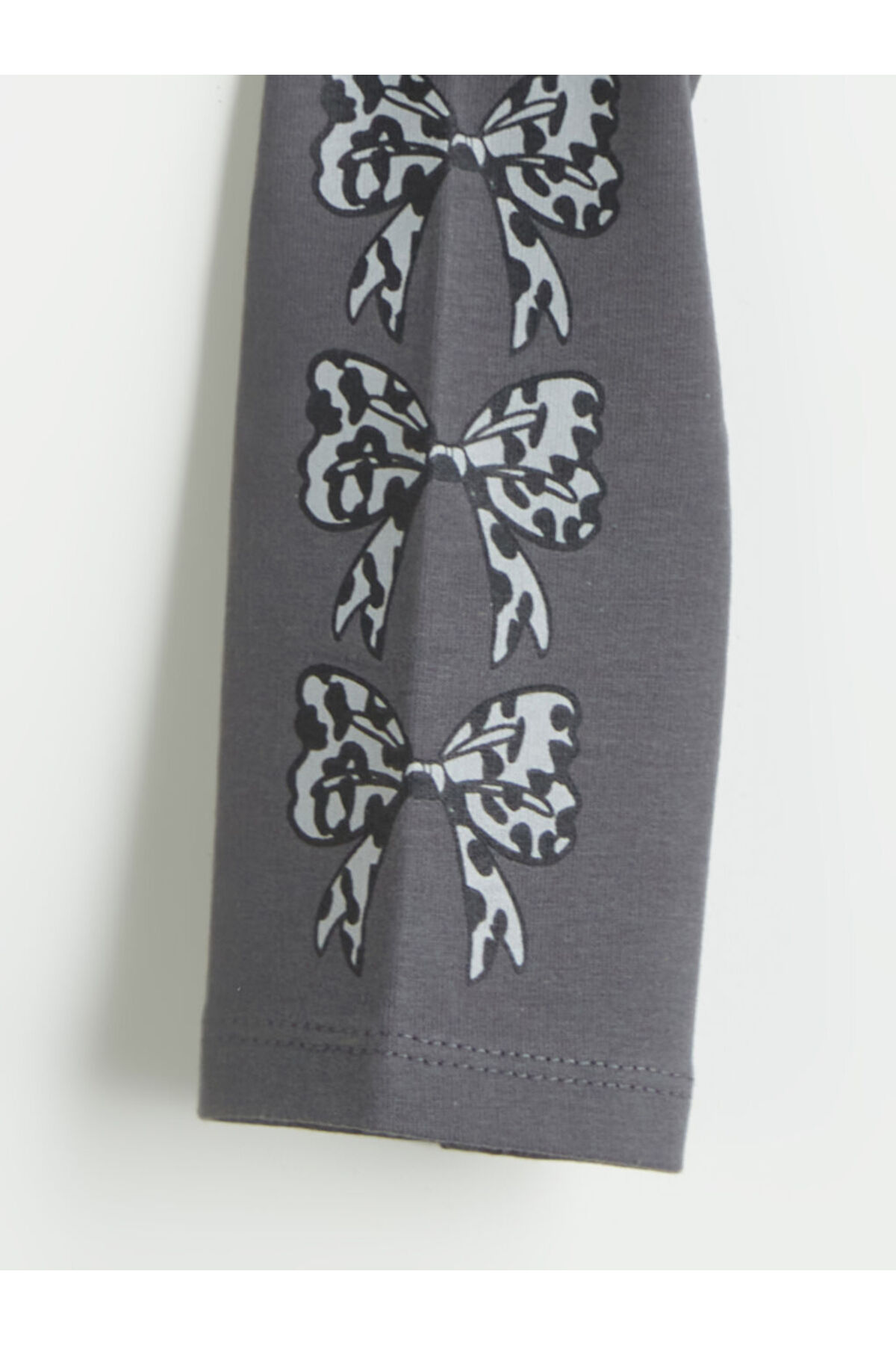 LC Waikiki Gri Beli Lastikli Baskılı Kız Çocuk Tayt fotoğrafı 2 (önizleme)