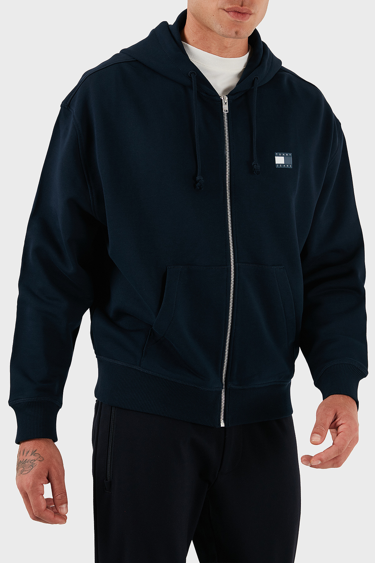 تامی جینز آرم زیپ دار کلاهدار راحت پنبه ای Sweat SWEAT مردانه DM0DM21626 C1G