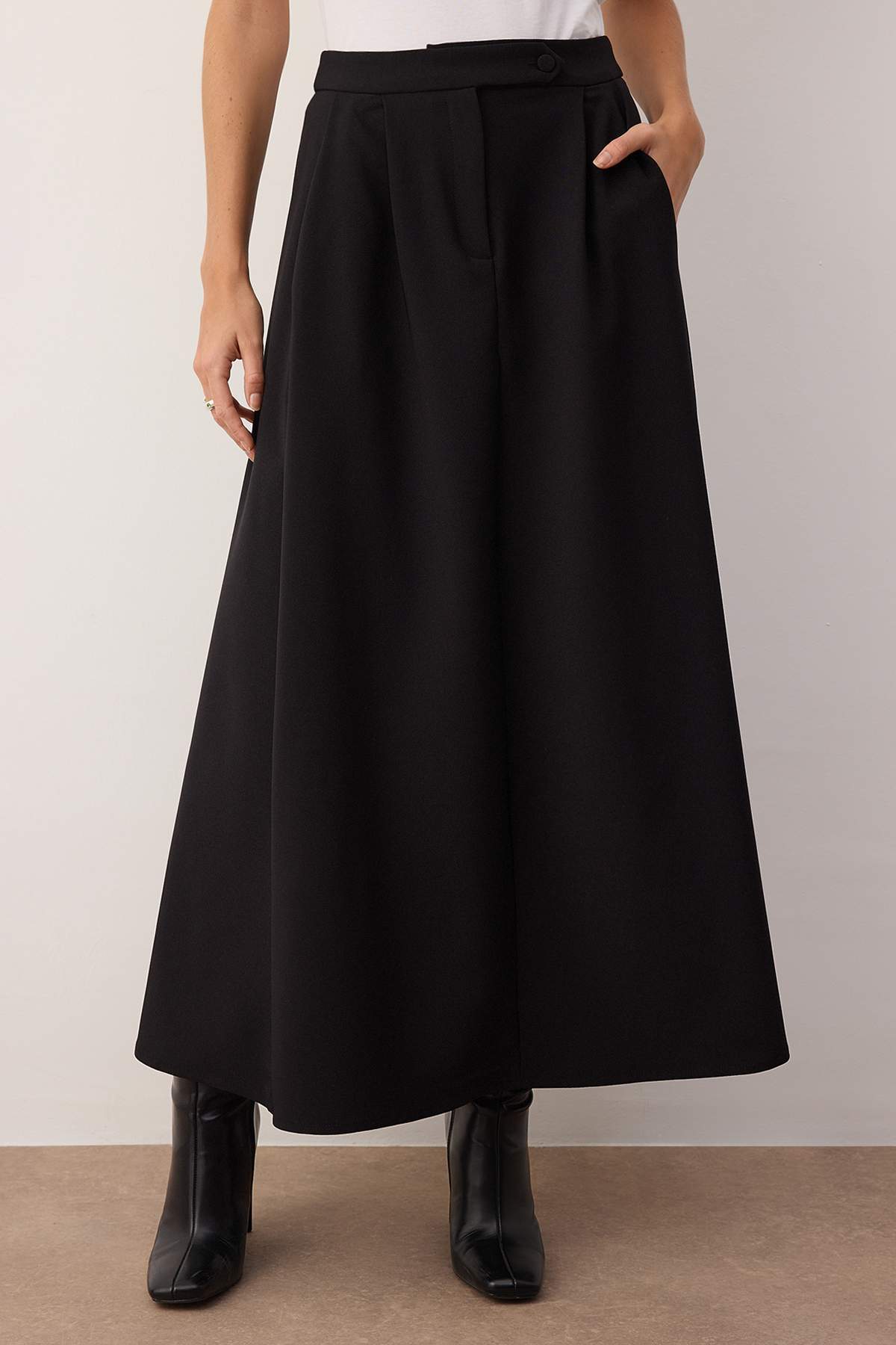 Trendyolmilla  Siyah Pile Detaylı Dokuma Etek TCTAW26EE00005 - Görsel 3