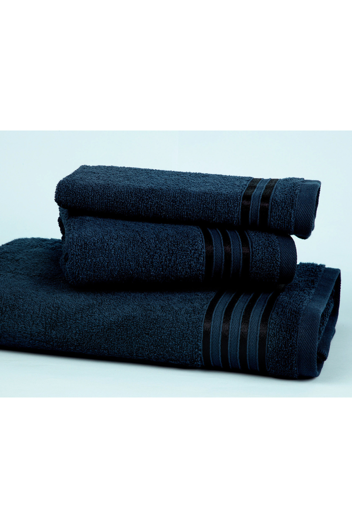 Madame Coco-Maynor Border Fluffy Face Towel 3