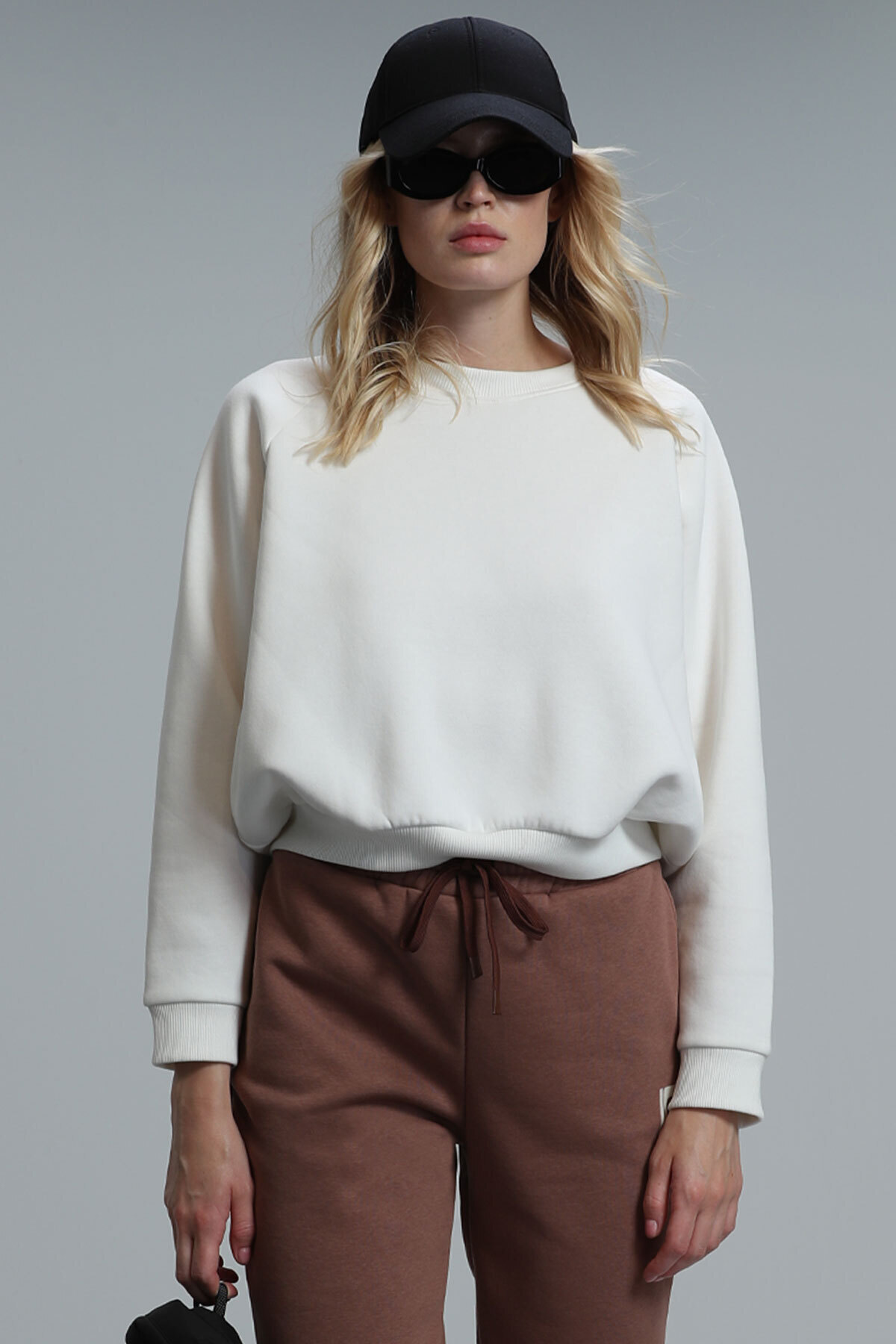 Lufian-Uwen Women's Knitted Sweatshirt Off White 3